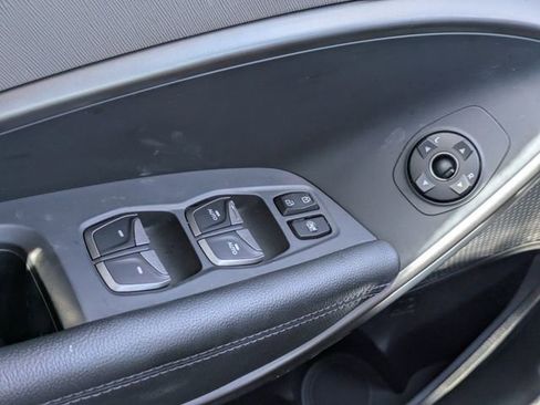 Used 2019 Hyundai Santa Fe XL AWD/4WD image 27