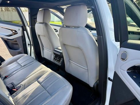 Used 2021 Land Rover Range Rover Evoque SE image 26