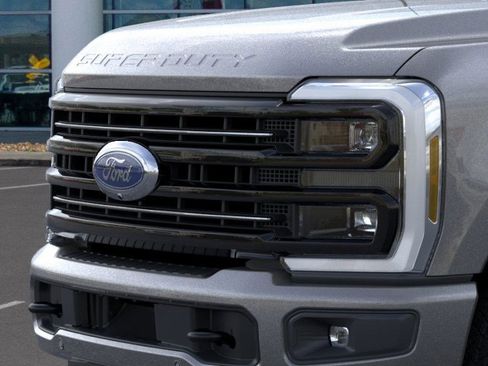 Used 2026 Ford F350 Platinum image 18