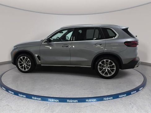Certified 2026 BMW X5 xDrive40i w/ Parking Assistance Package AWD/4WD image 8