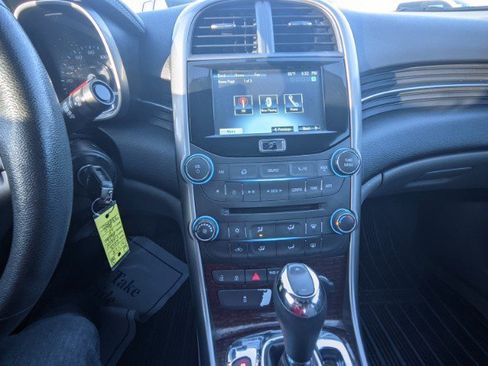 Used 2013 Chevrolet Malibu LT image 11