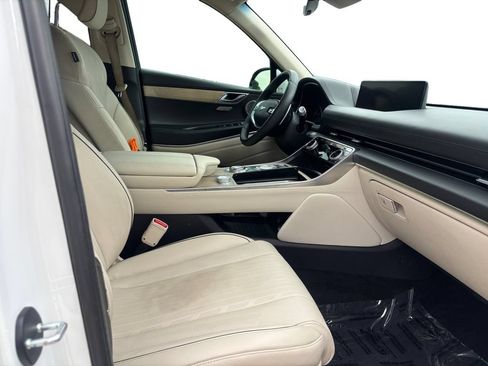 Used 2022 Genesis GV80 3.5T w/ Advanced Package 06 AWD/4WD image 16