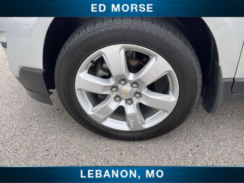Certified 2017 Chevrolet Traverse LT w/ Style and Technology Package FWD image 31