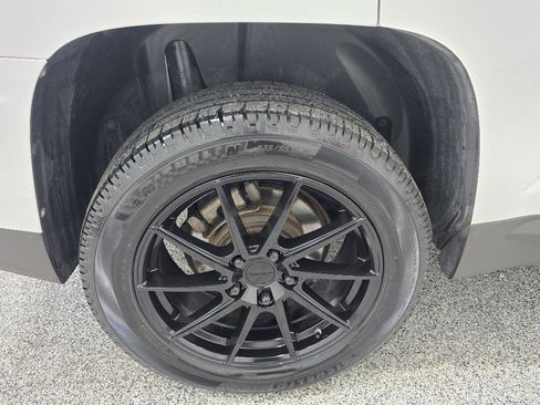 Used 2016 GMC Terrain SLT AWD/4WD image 14