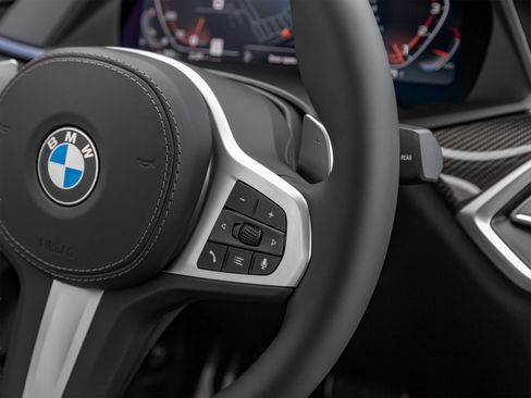 Used 2022 BMW X5 sDrive40i w/ M Sport Package RWD image 47