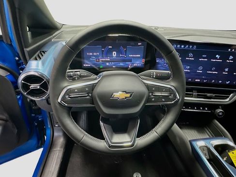 New 2026 Chevrolet Equinox EV LT FWD image 12