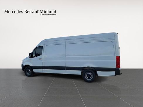 New 2026 Mercedes-Benz Sprinter 2500 image 6