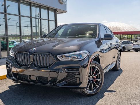 Used 2022 BMW X6 xDrive40i w/ Executive Package AWD/4WD image 2