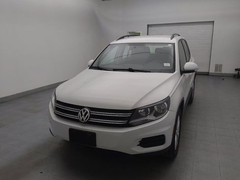 Used 2017 Volkswagen Tiguan Limited w/ Premium Package image 15