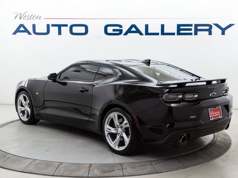 Used 2021 Chevrolet Camaro SS image 3