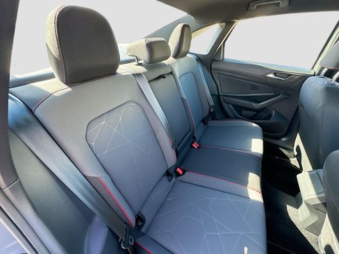 Used 2024 Volkswagen Jetta GLI 40th Anniversary Edition image 27