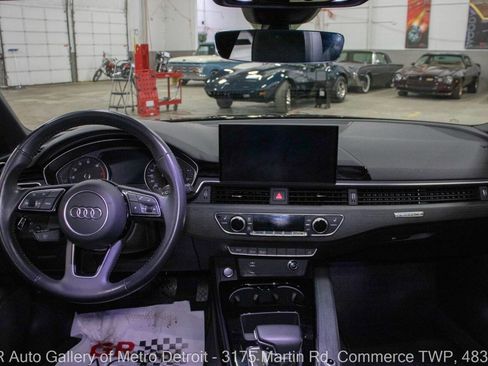 Used 2020 Audi A4 2.0T Premium w/ Convenience Package image 16