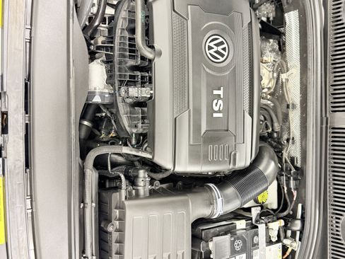 Used 2025 Volkswagen Jetta GLI Autobahn image 28