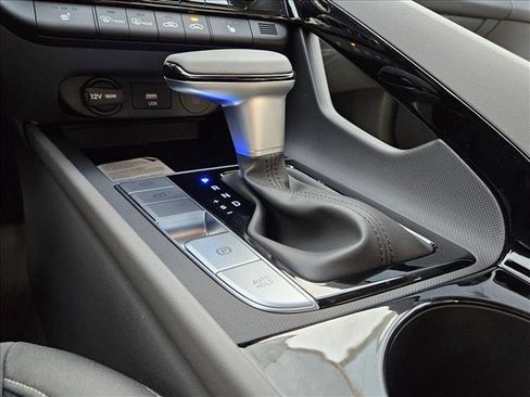 New 2026 Hyundai Elantra SEL Sport FWD image 13