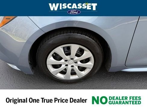 Used 2024 Toyota Corolla LE image 18