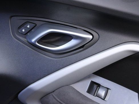 Used 2024 Chevrolet Camaro LT image 9