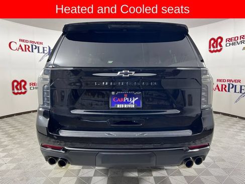 Used 2025 Chevrolet Suburban Z71 w/ Comfort Package AWD/4WD image 8