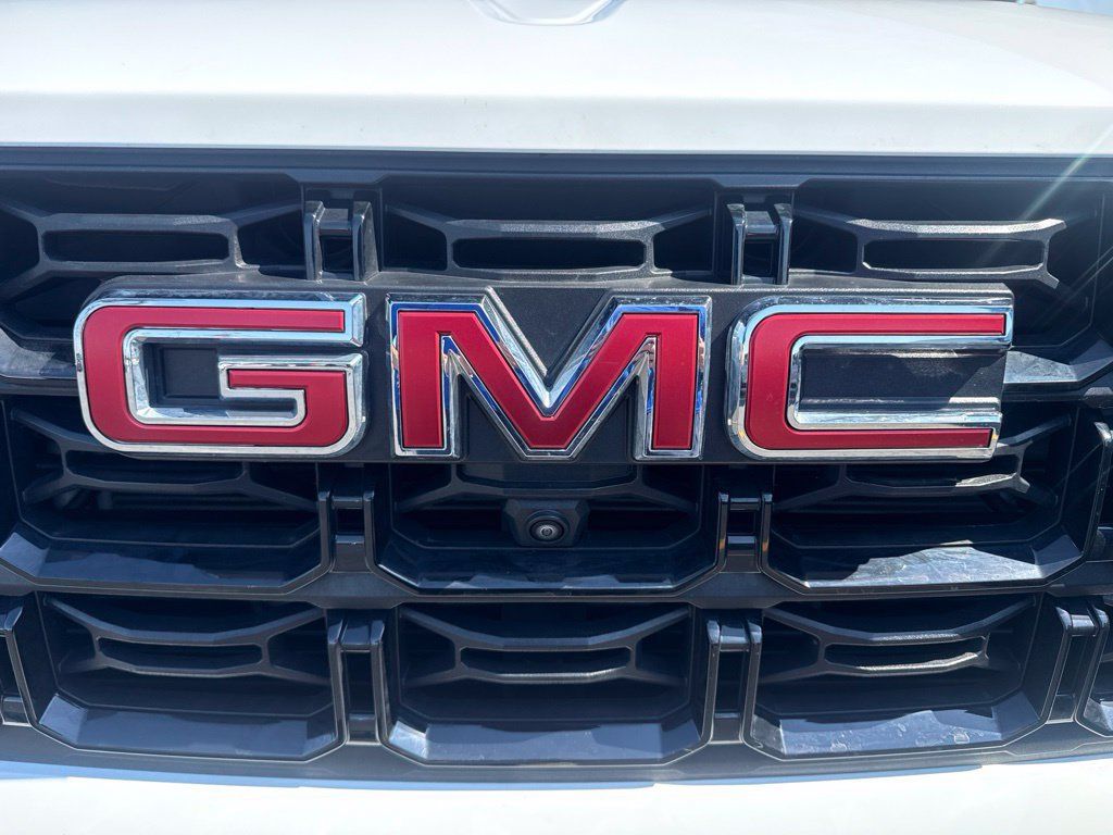 Used 2026 GMC Canyon Elevation w/ Convenience Package RWD image 11