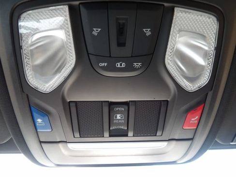 Used 2022 RAM 2500 Tradesman AWD/4WD image 28