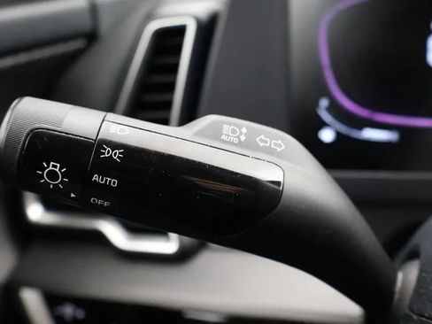 Used 2024 Kia Sportage LX FWD image 26