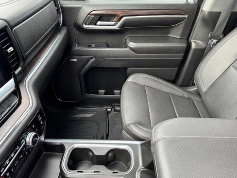 Used 2023 GMC Sierra 1500 SLT w/ SLT Premium Package image 15