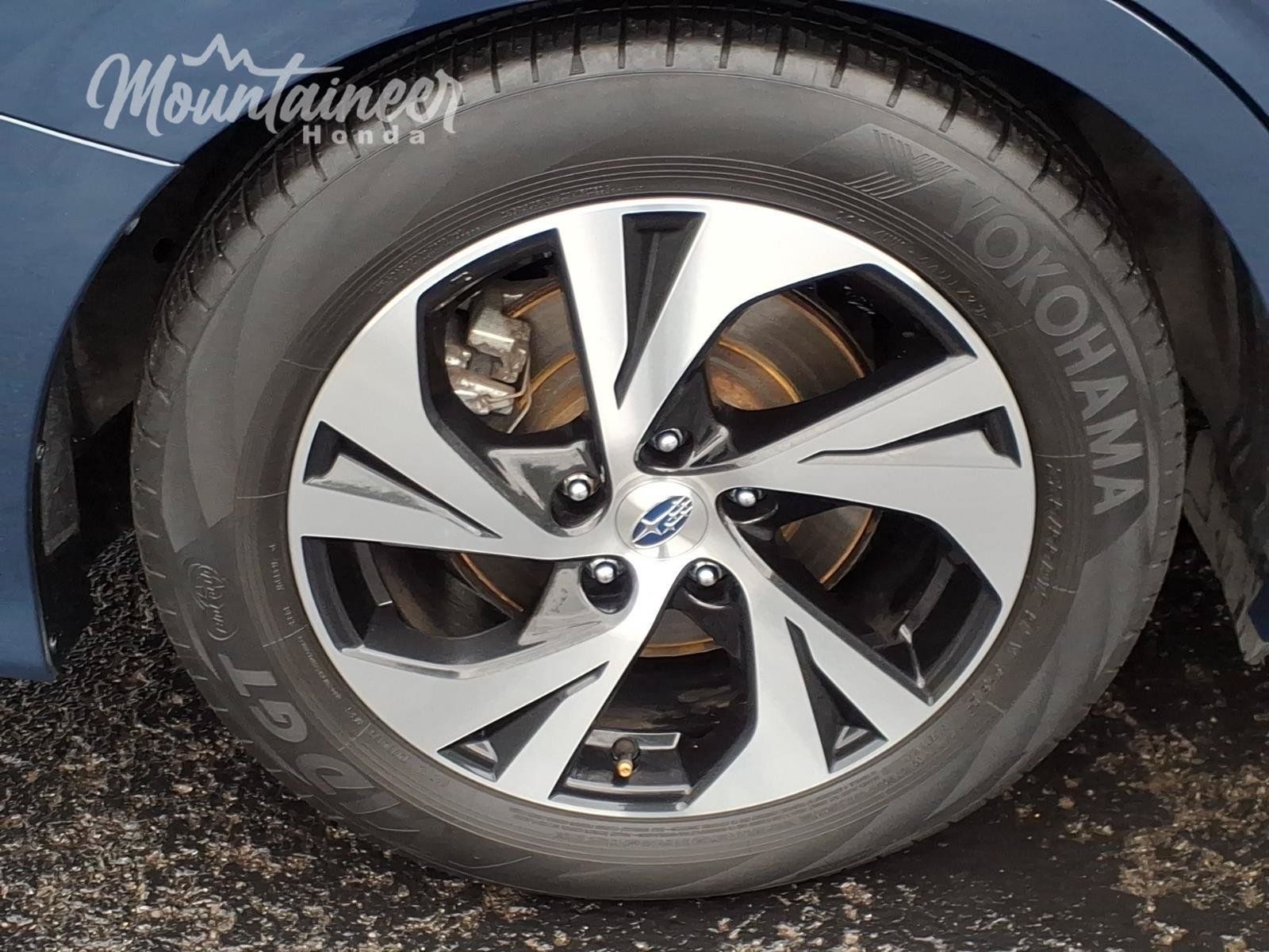 Used 2024 Subaru Legacy Premium AWD/4WD image 11