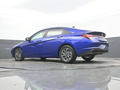 Used 2024 Hyundai Elantra SEL FWD image 55