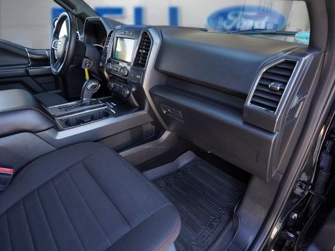 Used 2018 Ford F150 XLT w/ Equipment Group 302A Luxury AWD/4WD image 28