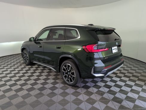Used 2025 BMW X1 xDrive28i w/ Premium Package image 3