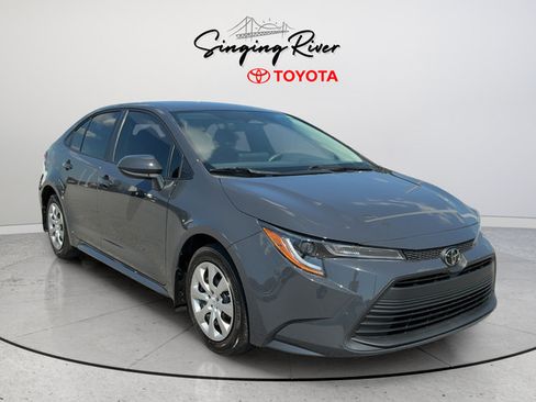 Used 2026 Toyota Corolla LE FWD image 1