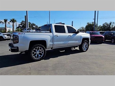 Used 2017 Chevrolet Silverado 1500 LT w/ All Star Edition image 32