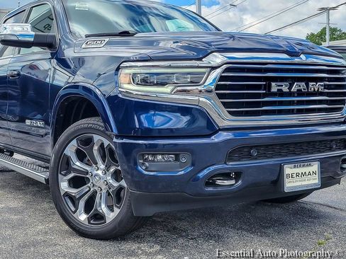 Used 2022 RAM 1500 Limited w/ Body Color Bumper Group AWD/4WD image 4