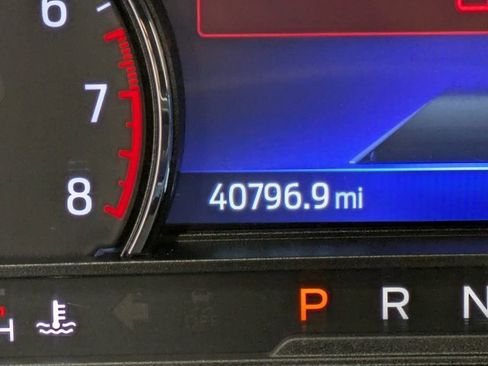 Certified 2023 Ford Explorer XLT w/ Class IV Trailer Tow Package image 16