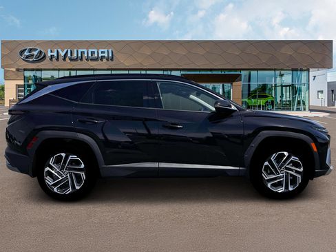 New 2026 Hyundai Tucson Limited image 9
