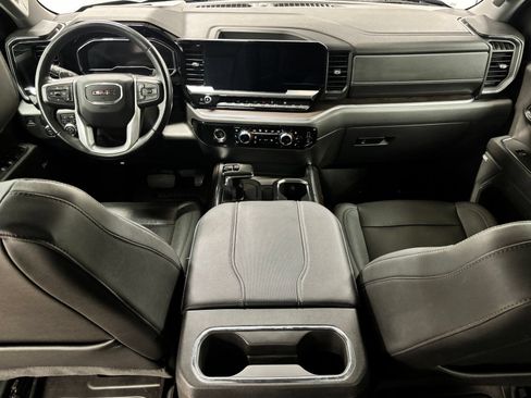 Used 2023 GMC Sierra 1500 SLT w/ SLT Premium Package RWD image 11