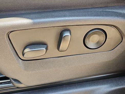 Used 2023 Chevrolet Silverado 1500 Custom w/ 2.7L Blackout Package RWD image 21