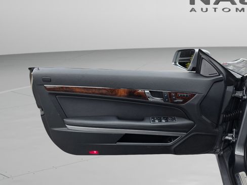 Used 2013 Mercedes-Benz E 350 Cabriolet image 24