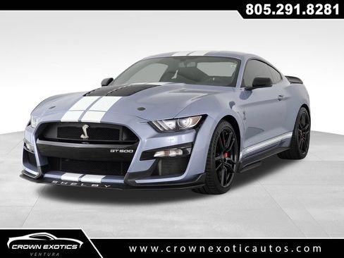 Used 2022 Ford Mustang Shelby GT500 w/ Technology Package RWD image 3