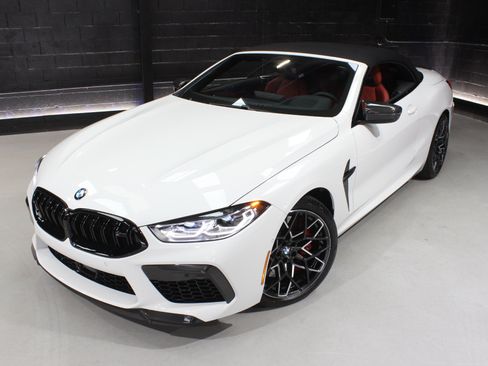 Used 2025 BMW M8 Competition w/ M Carbon Exterior Package AWD/4WD image 10