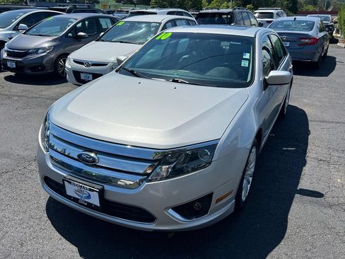 Used 2010 Ford Fusion Hybrid FWD image 4