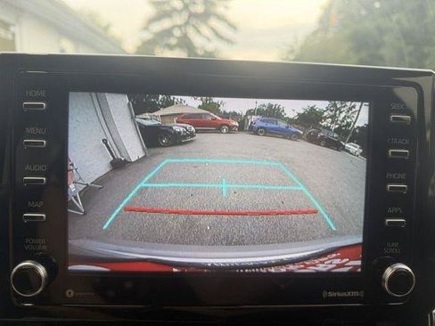 Used 2021 Toyota Corolla LE FWD image 16