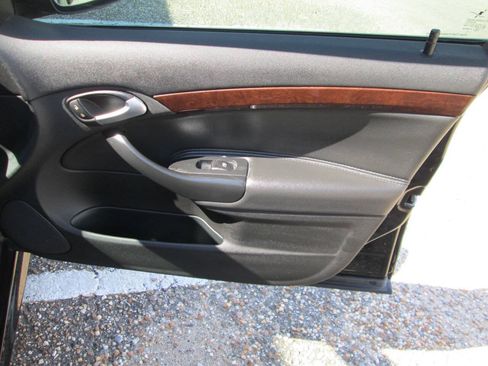 Used 2008 Saab 9-3 2.0T w/ Moonroof Package FWD image 32