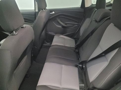 Used 2018 Ford Escape SE w/ SE Sync 3 Package image 18