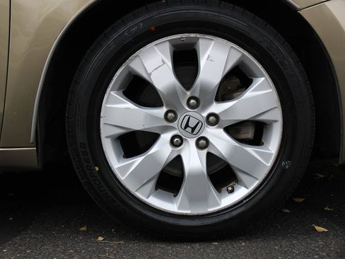 Used 2009 Honda Accord EX image 39