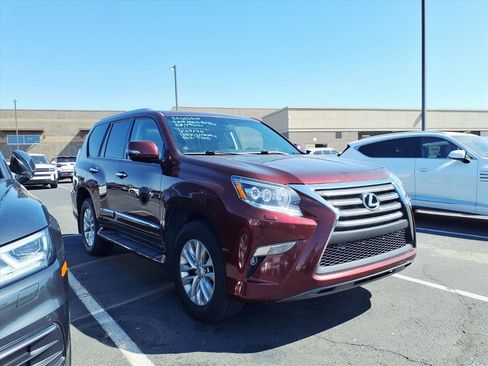 Used 2019 Lexus GX 460 Premium image 3