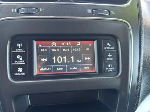 Used 2020 Dodge Journey SE w/ SE Popular Equipment Group FWD image 12