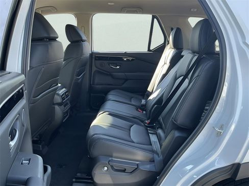 New 2025 Honda Pilot EX-L image 27