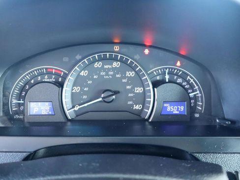 Used 2015 Toyota Camry LE image 22