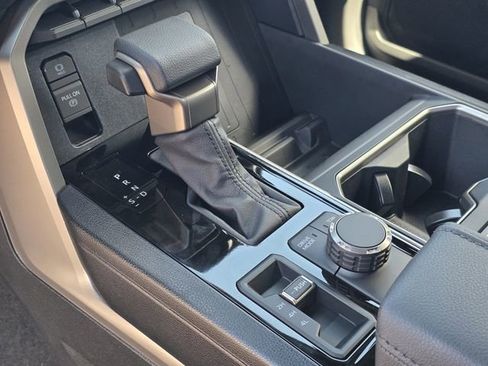 Certified 2025 Toyota Tundra SR5 AWD/4WD image 17