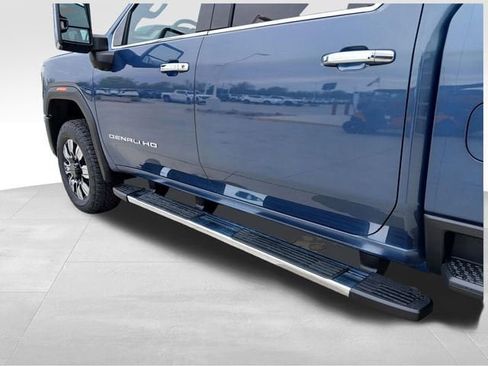 New 2026 GMC Sierra 2500 Denali w/ Denali Reserve Package AWD/4WD image 36